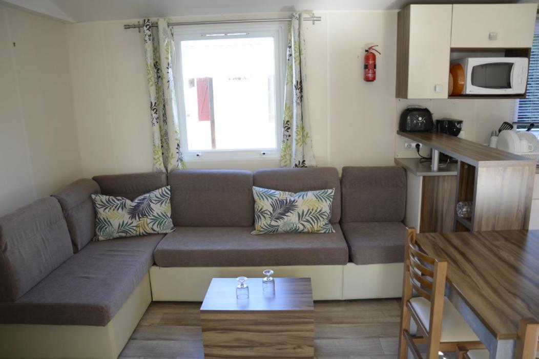 Mobilhome 6/8 Personnes 3Ch La Reserve **** Gastes المظهر الخارجي الصورة